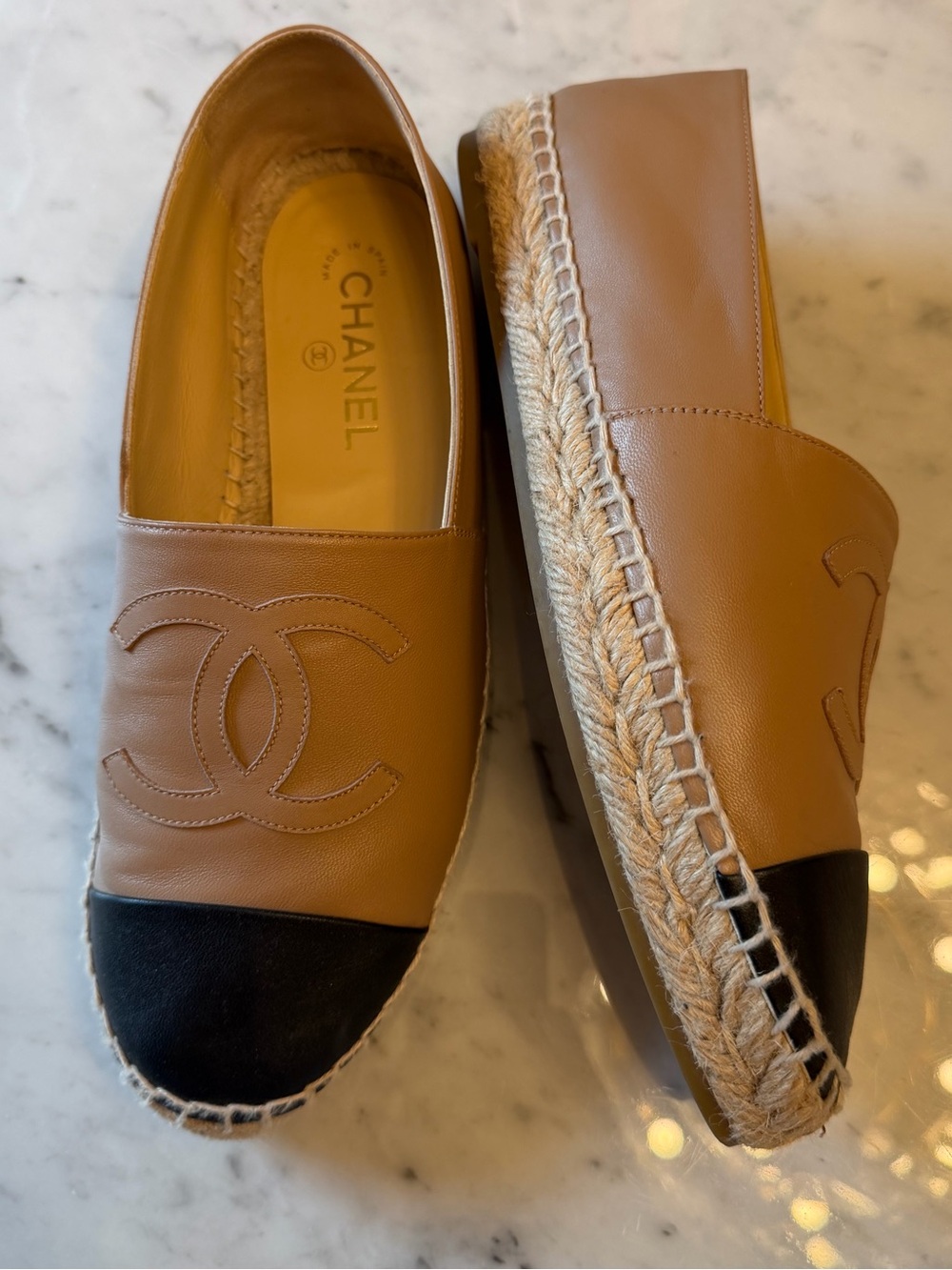 Chanel CC Logo Beige & Black Leather Espadrilles - size 42 EUC - Picture 7 of 8